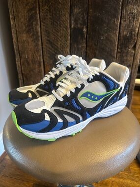 Saucony green & blue bodega grid azura